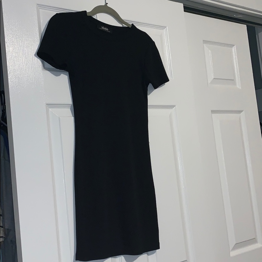 Black fitted t shirt dress